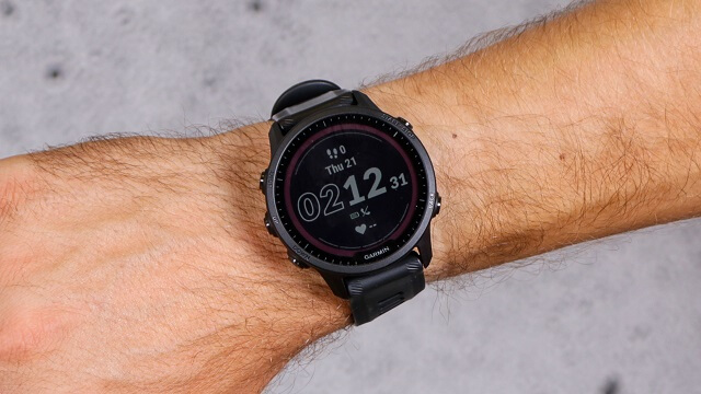 Garmin Forerunner 975